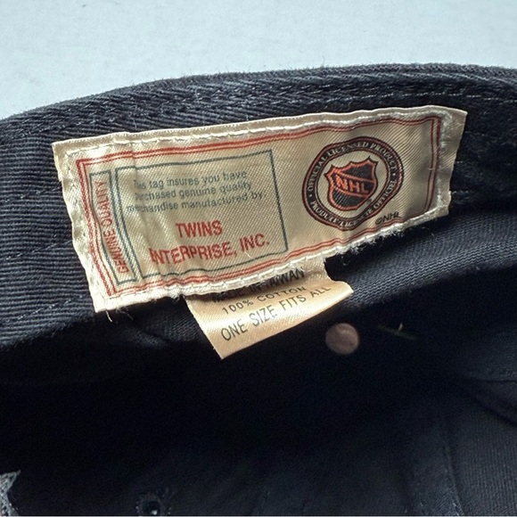 Autographed CBJ Hat - Picture 6 of 6